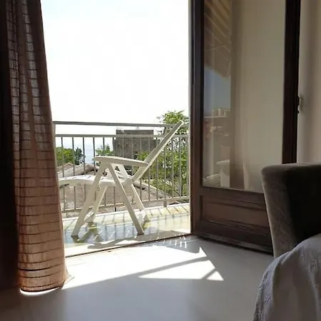 Open Space The Lighthouse 帕奥拉